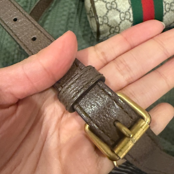 Gucci! Preloved GG supreme ophidia mini messenger!!comes with a box - Picture 12 of 16